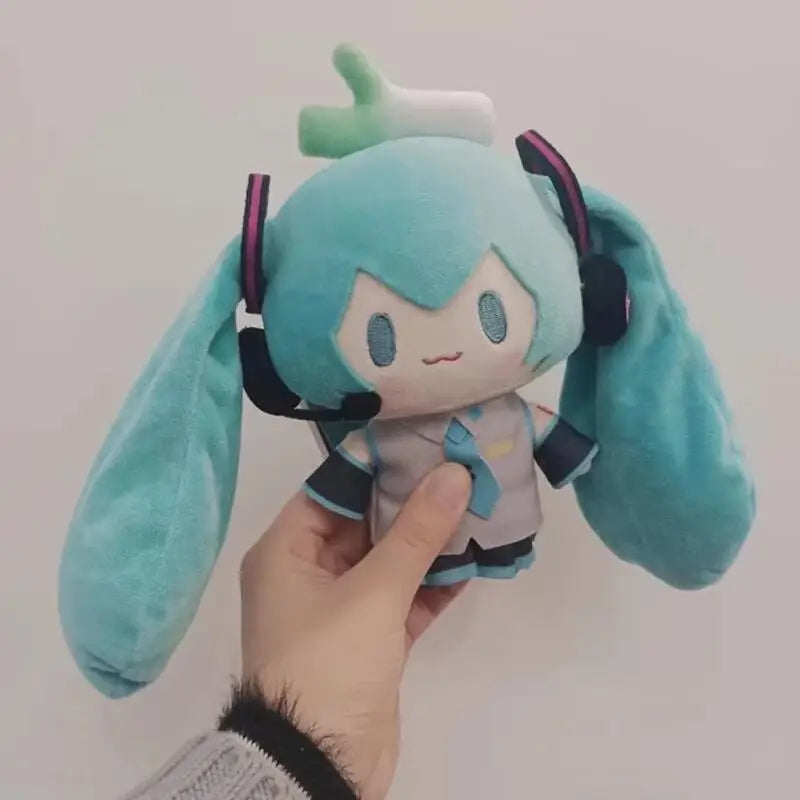Hatsune Miku 15cm Kawaii Q Version Figure Plush Doll Anime Peripheral Plush Stuffed Toy Collection Model Ornament Toy Girls Gift