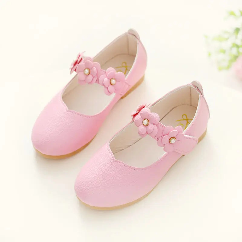 Girl's Breathable Leather Dancing Shoes