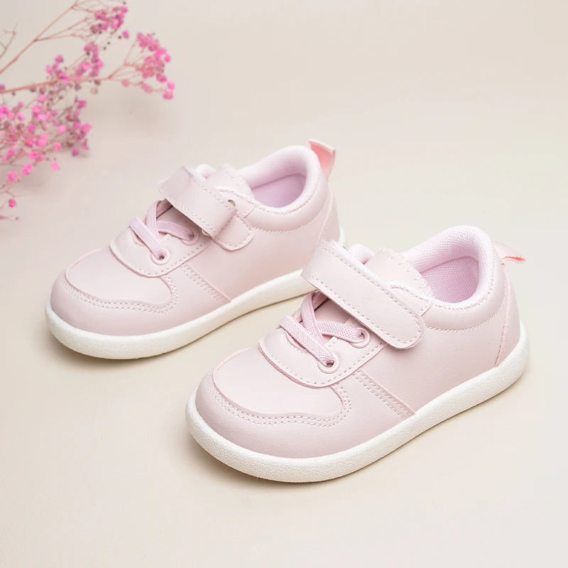 Girls Lovely Low Top Soft Flat Sneakers