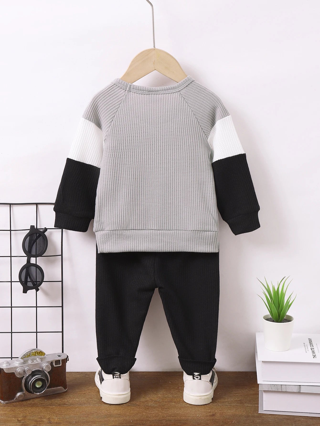 Toddler's Long Sleeve Top+Pant  Outfit